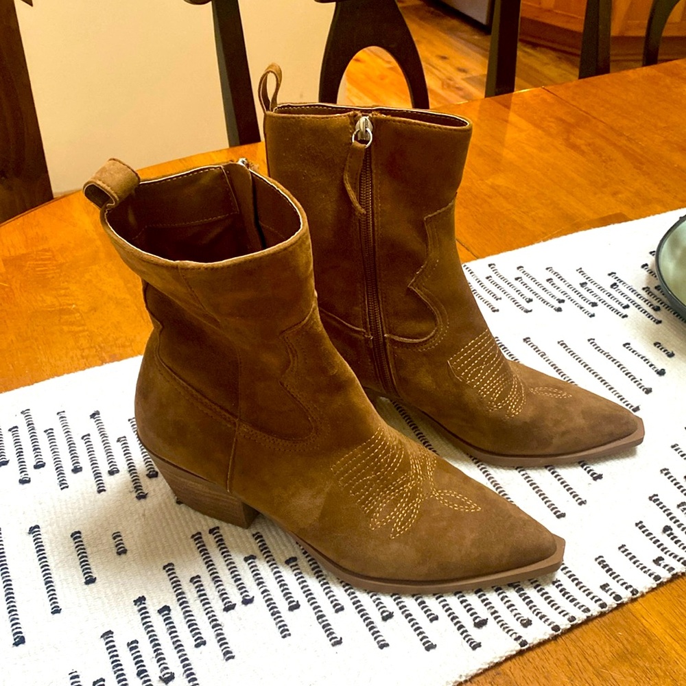 Franco Sarto Brown Suede Block Heeled Booties 7.5